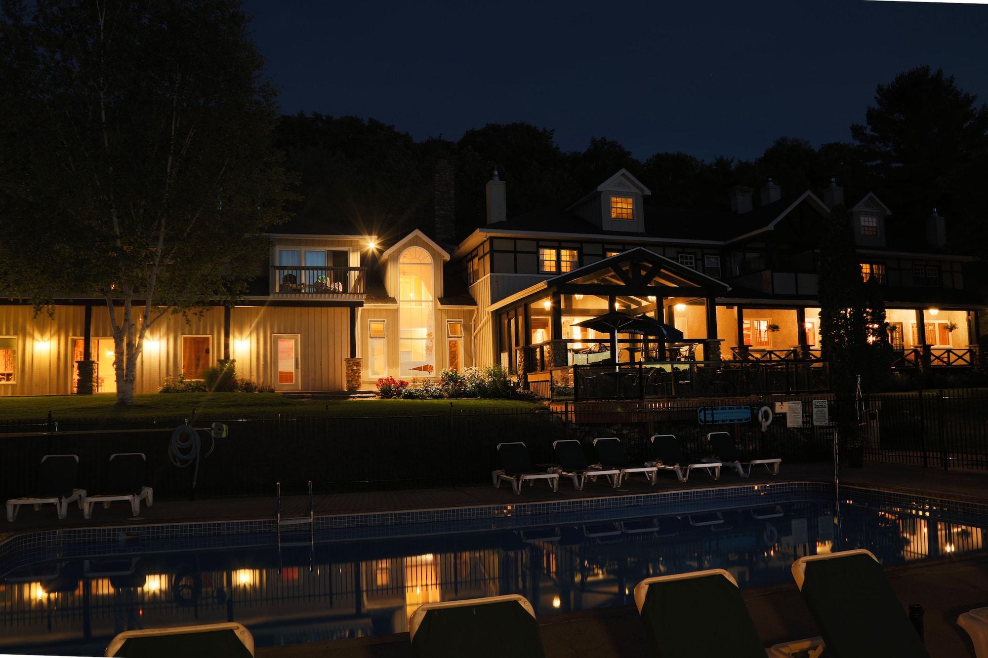 Sir Sam'S Inn & Spa (Adults Only) Haliburton Esterno foto