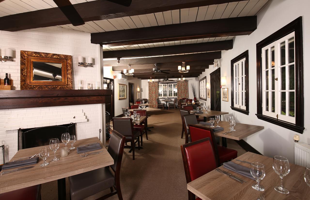 Sir Sam'S Inn & Spa (Adults Only) Haliburton Esterno foto