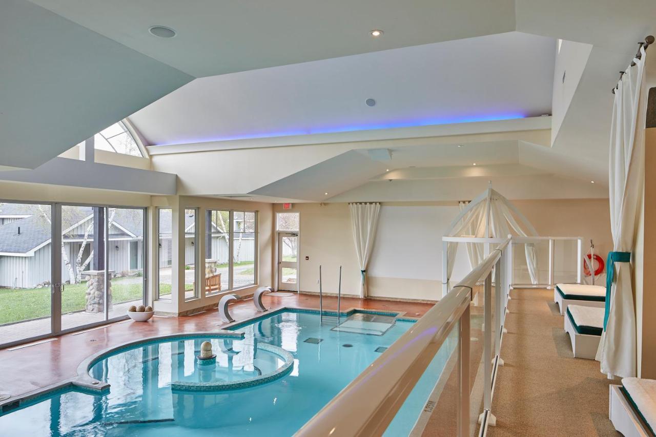 Sir Sam'S Inn & Spa (Adults Only) Haliburton Esterno foto